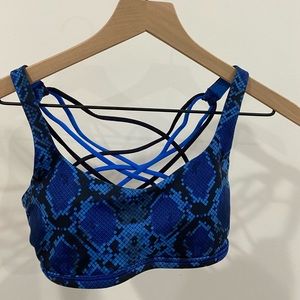 Lululemon Free to be Wild sports bra